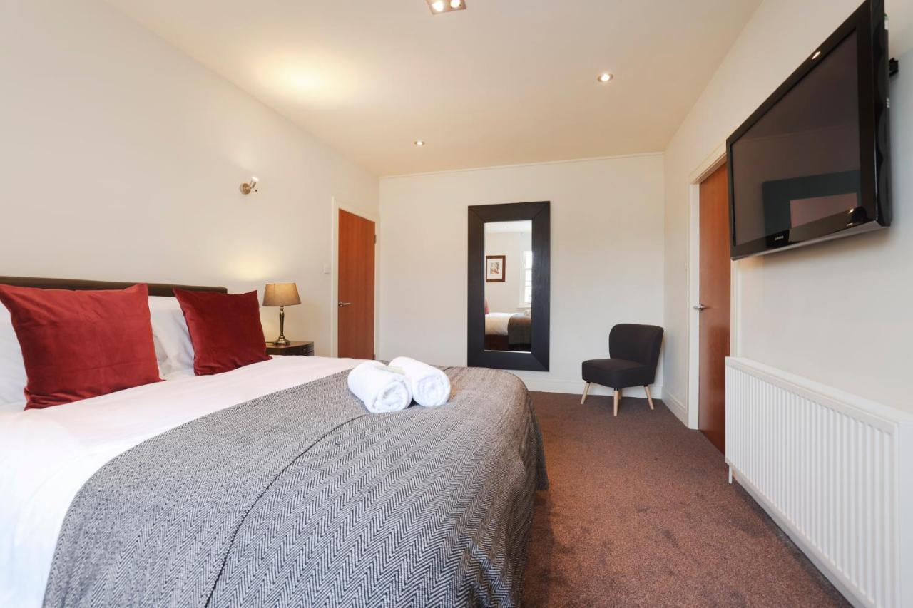 Joivy Spacious 2 Bed,2 Bath Flat, Free Parking And Rooftop Terrace Edimburgo Exterior foto
